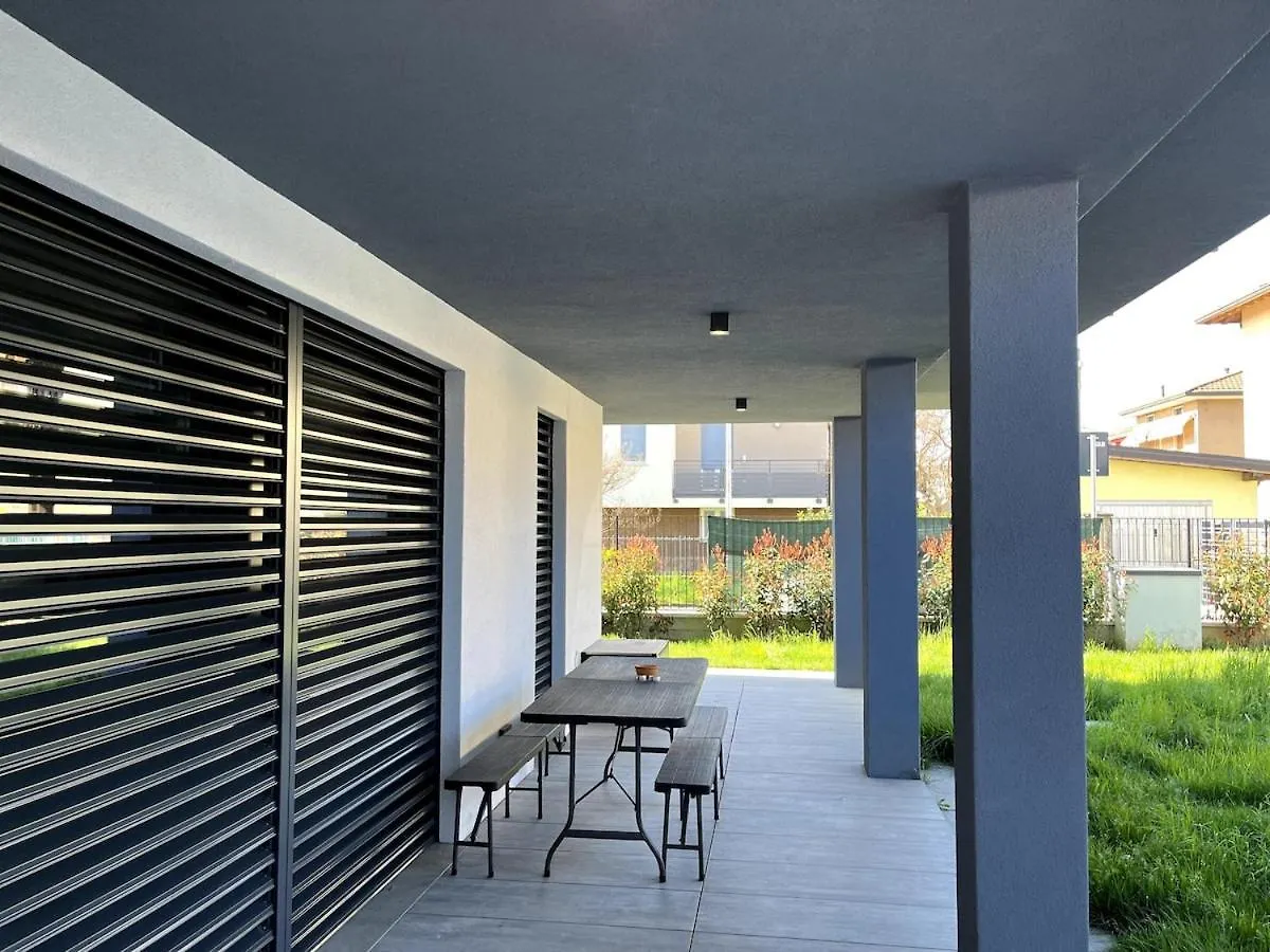 Casa Darcellas Trilocale In A4 Con Giardino Dalmine