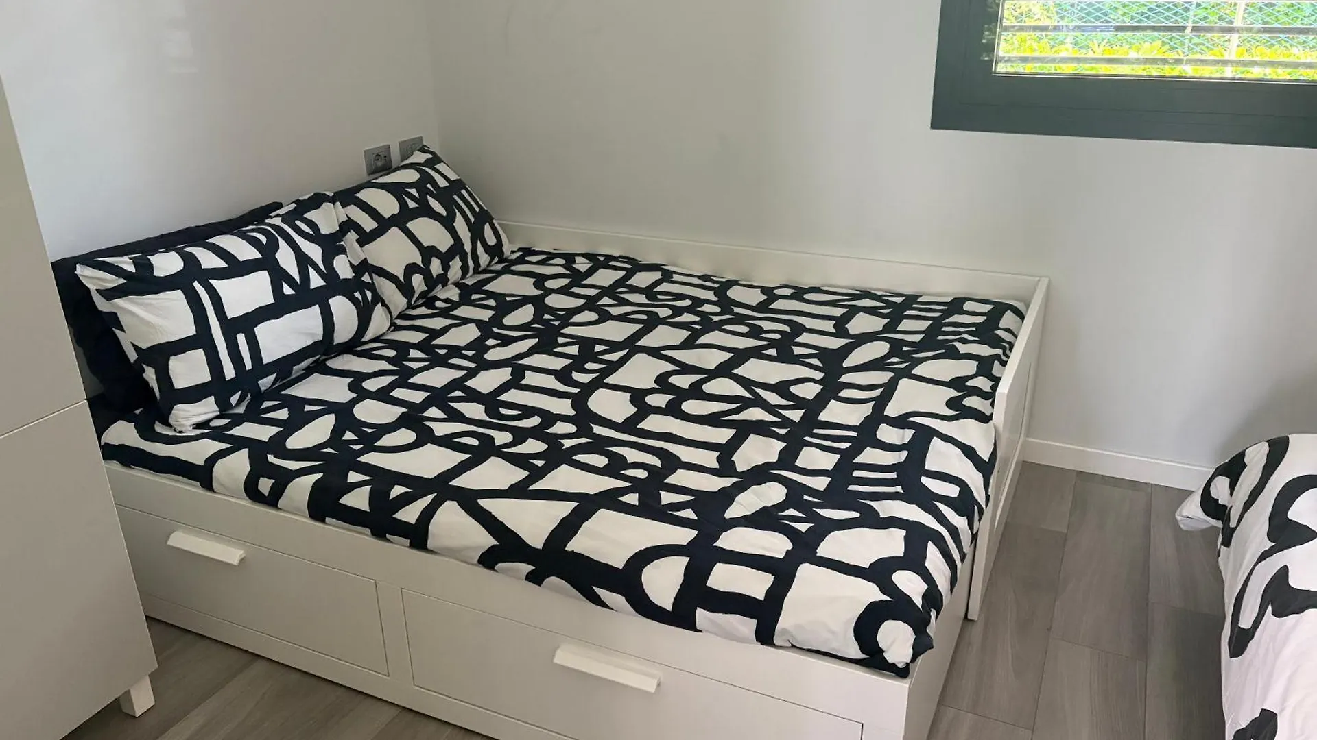 Casa Darcellas Trilocale In A4 Con Giardino Dalmine 0*,  Italy