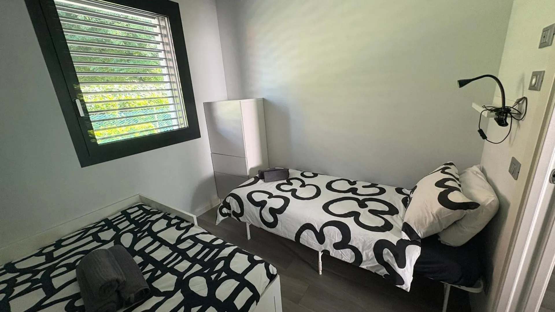 Casa Darcellas Trilocale In A4 Con Giardino Dalmine Italy