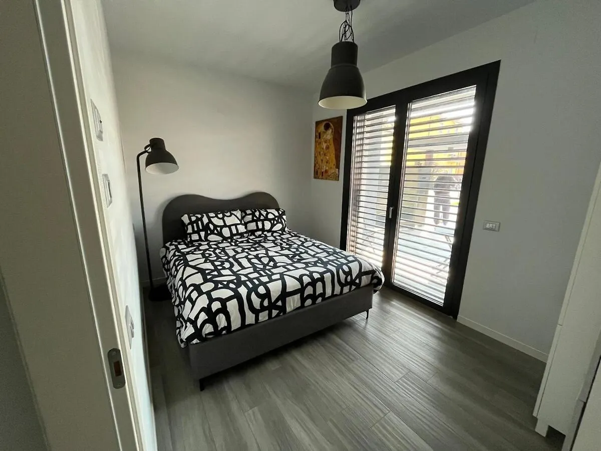 Casa Darcellas Trilocale In A4 Con Giardino Dalmine Holiday home