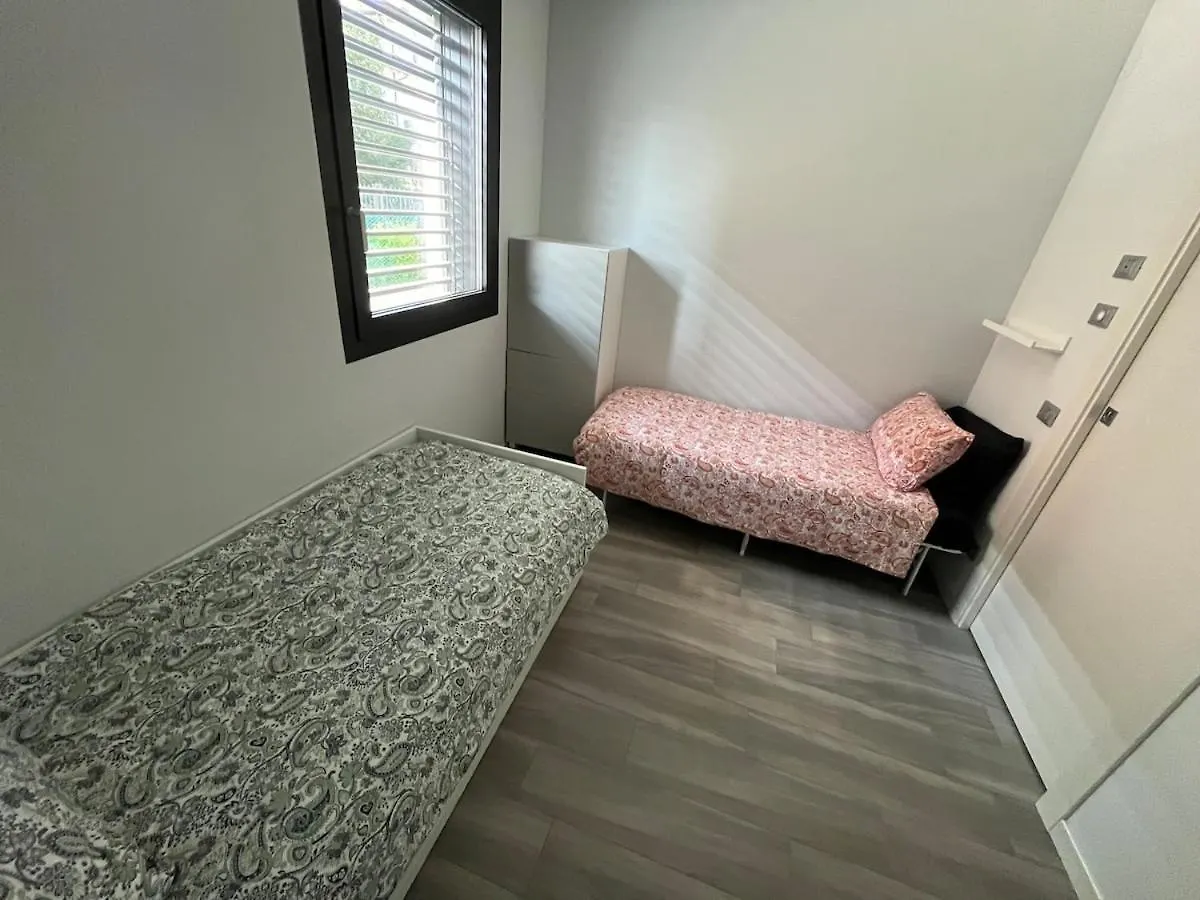 Casa Darcellas Trilocale In A4 Con Giardino Dalmine Holiday home